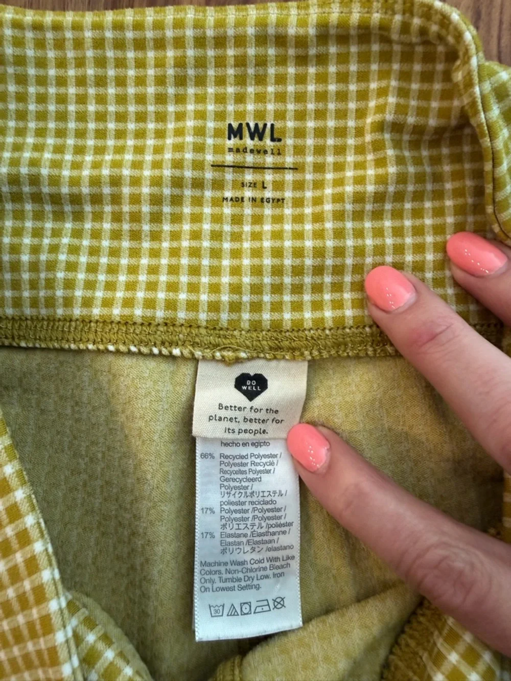 Madewell Flex High Rise Biker Shorts in Gingham Citrus Lime - size L - Picture 2 of 3